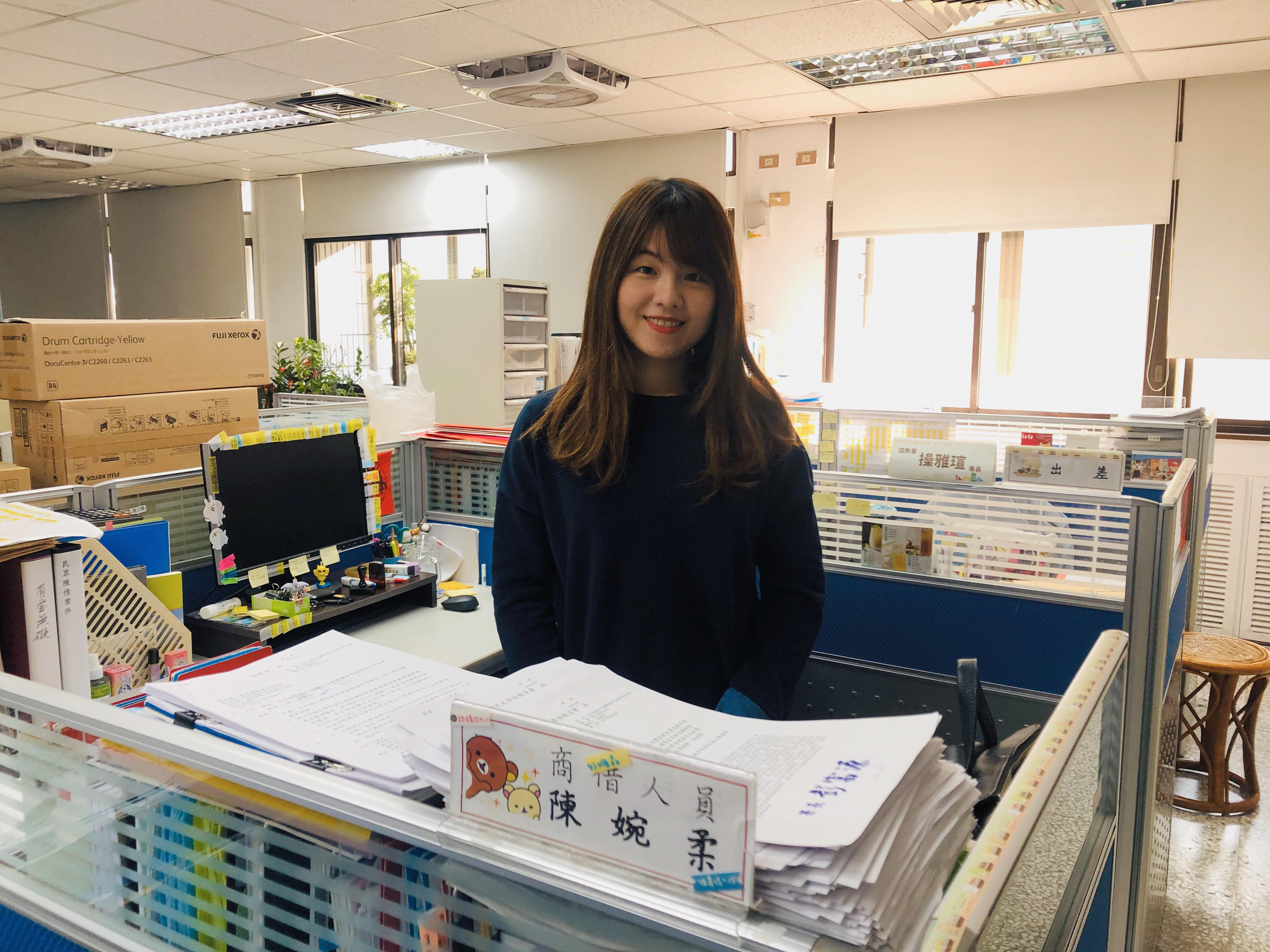 陳婉柔(借調教育部國教署老師)